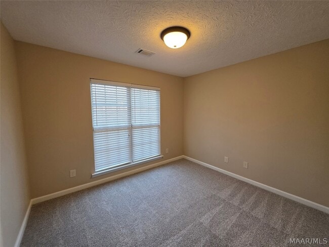 Building Photo - 6136 Old Post Lane