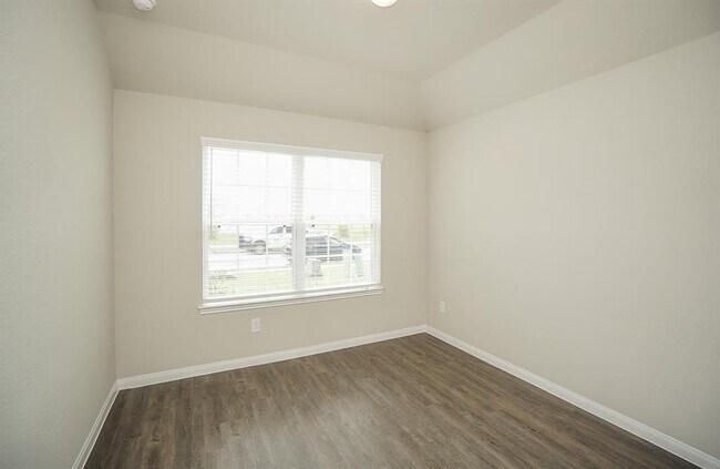 Building Photo - 3331 Rosselli Brush Dr