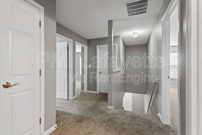 Building Photo - 3700 Goodall Ct