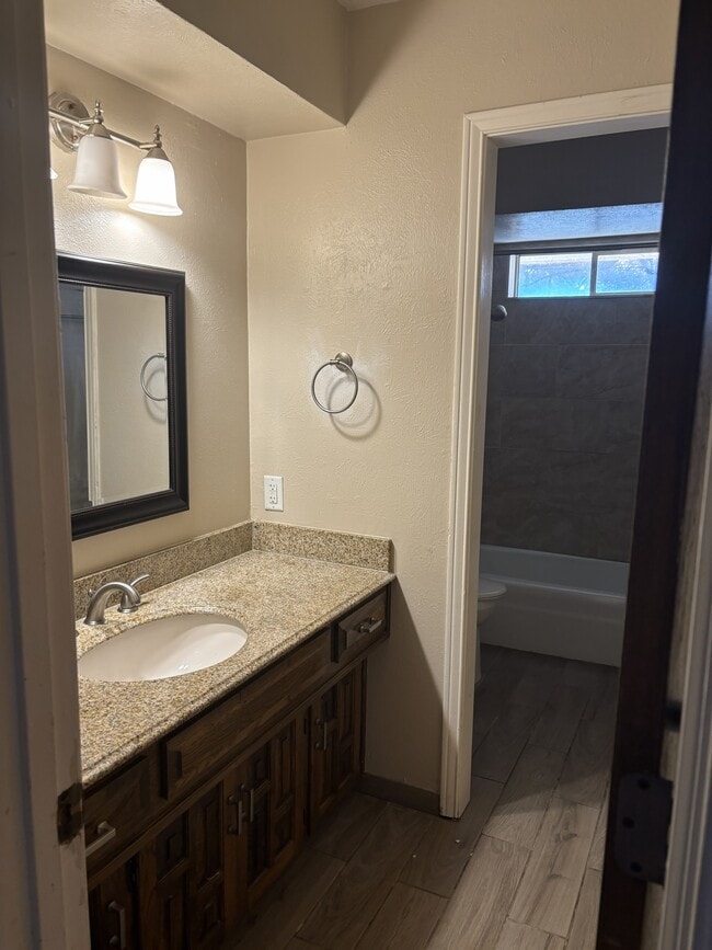 Building Photo - 127 S Crestwood Blvd