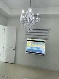 Building Photo - 505 E 8th St