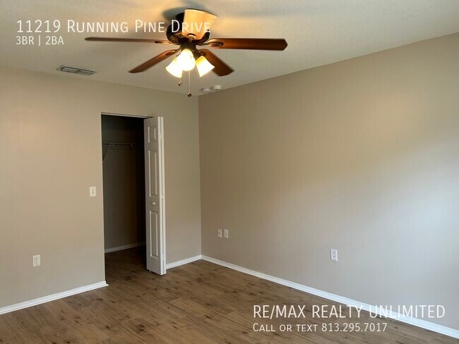 Building Photo - 11219 Running Pine Dr