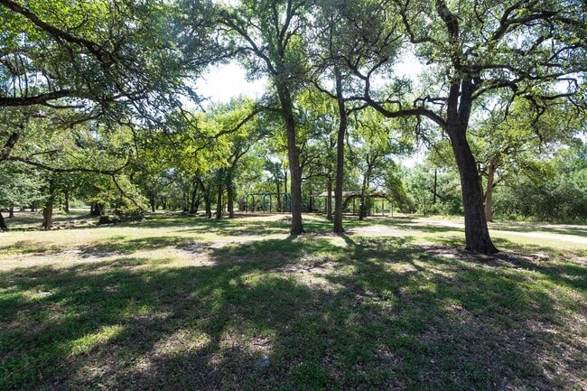Building Photo - Single Story, Energy Efficient Home - Move...