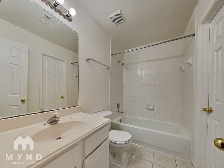 Building Photo - 9511 Weldridge Dr