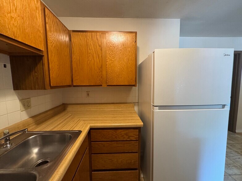 Building Photo - 105 Pelican Dr