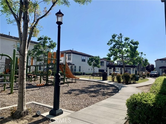 Building Photo - 1413 Girona Dr