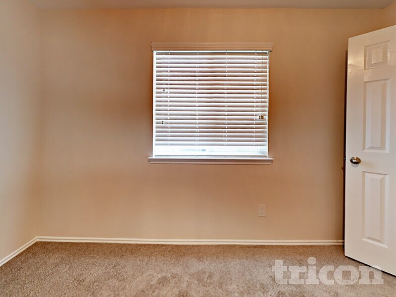 Building Photo - 8515 Bartletts Harbor Ct