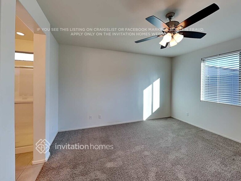 Building Photo - 17649 W Via De Luna Dr