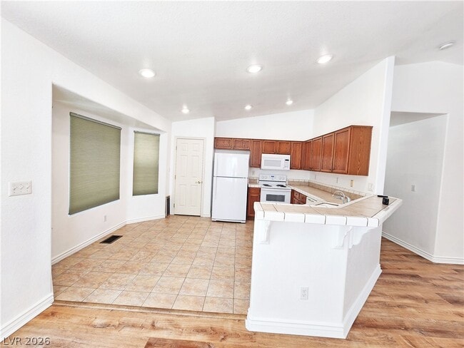 Building Photo - 5945 Badlands Ln