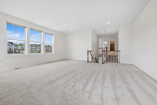 Building Photo - 25451 Medinah Ln