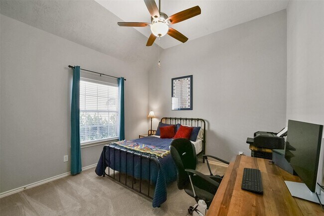 Building Photo - 11102 Dawson Springs Dr