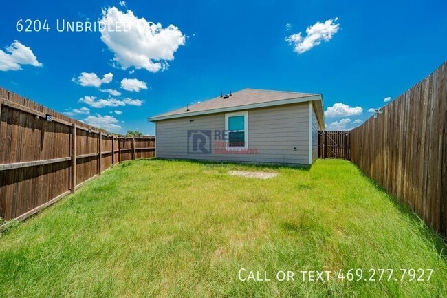 Building Photo - 6204 Unbridled Dr