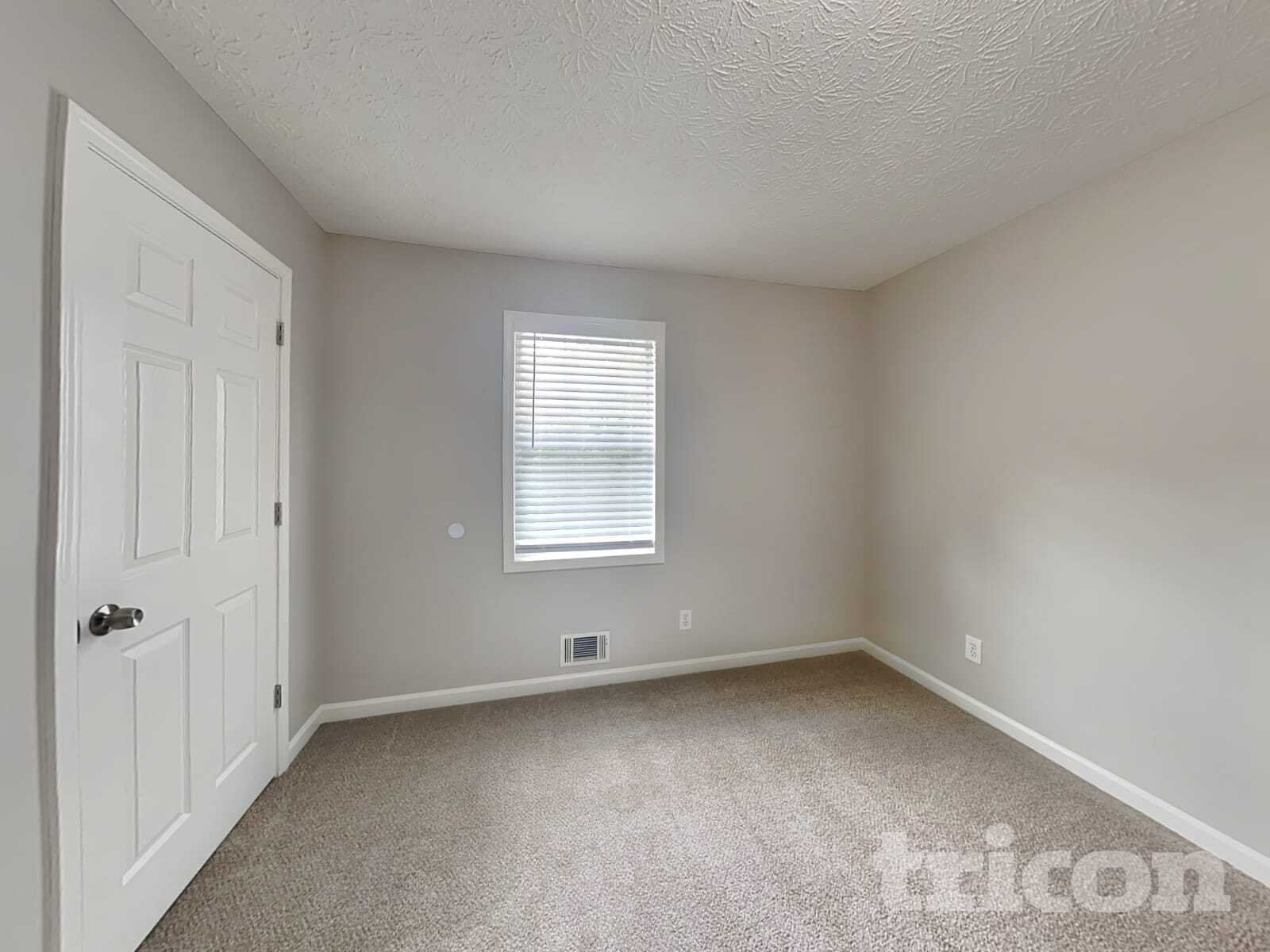 Building Photo - 1567 Kimberly Pl