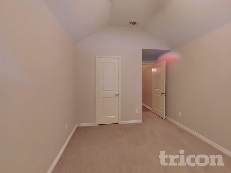 Building Photo - 207 Range Rd