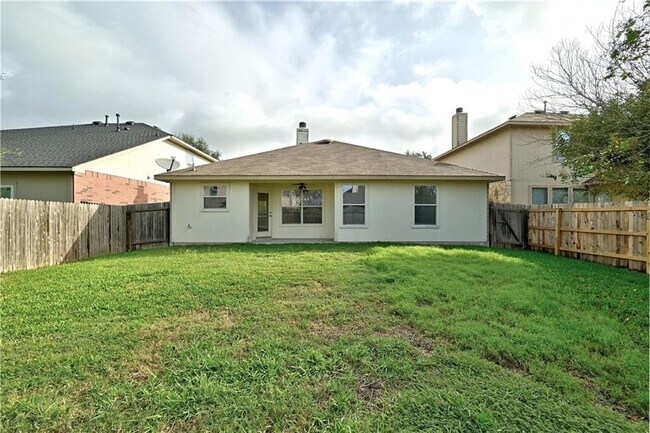 Building Photo - 4017 Bandice Ln