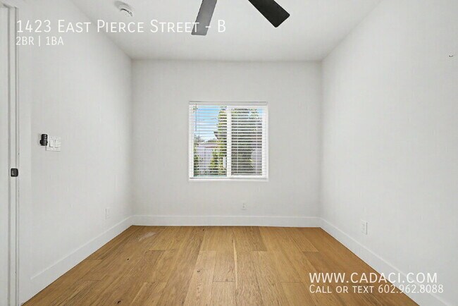 Building Photo - 1423 E Pierce St