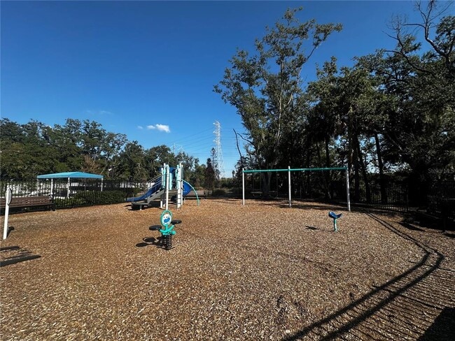 Building Photo - 6911 Woodchase Glen Dr