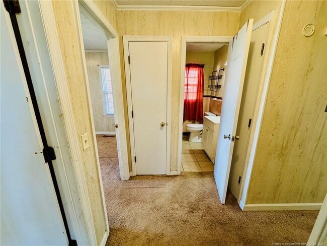 Building Photo - 803 Floyd St