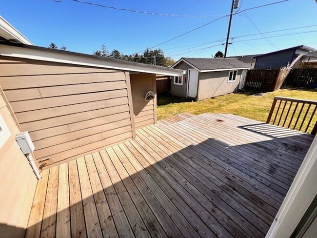 Building Photo - Nice North Bend Home!