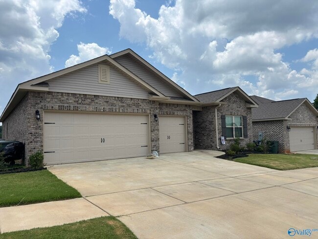 Primary Photo - 7011 Nearpath Dr NW