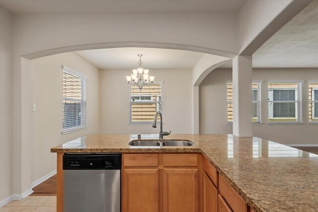 Building Photo - 2742 Windy Thicket Ln