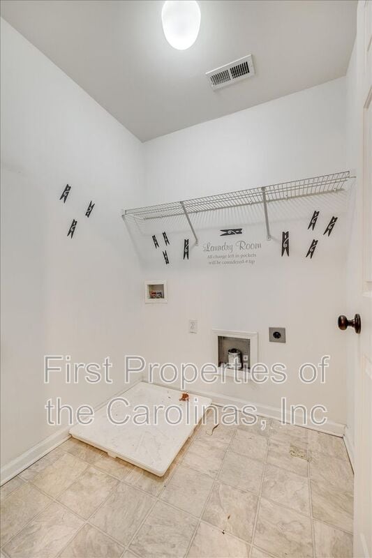 Building Photo - 618 Bayou Cir