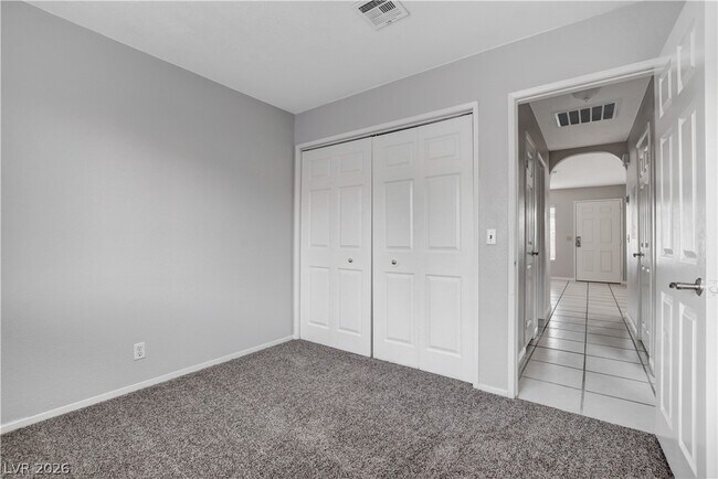 Building Photo - 5270 Carriellen Ln