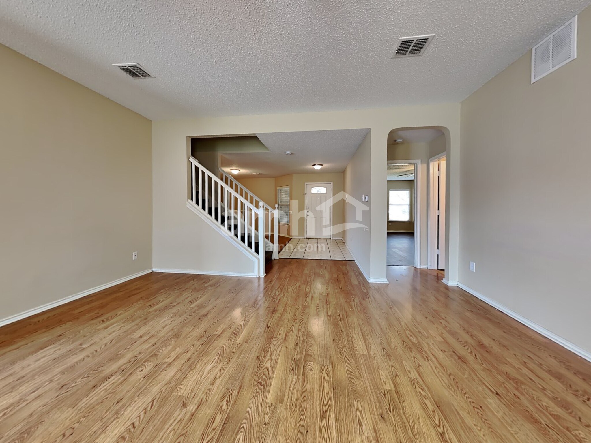 Building Photo - 205 Kissimmee Dr