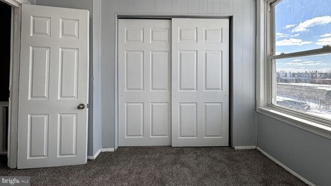 Building Photo - 2607 S 62nd St