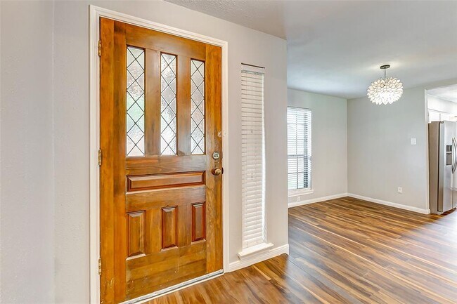 Building Photo - 1522 Mayweather Ln