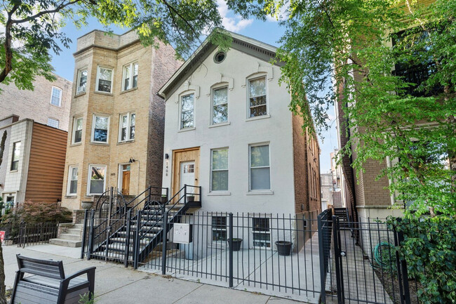 Building Photo - 1408 W Ohio St
