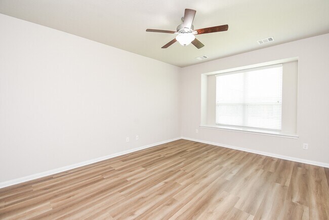 Building Photo - 24914 Alberti Sonata Dr