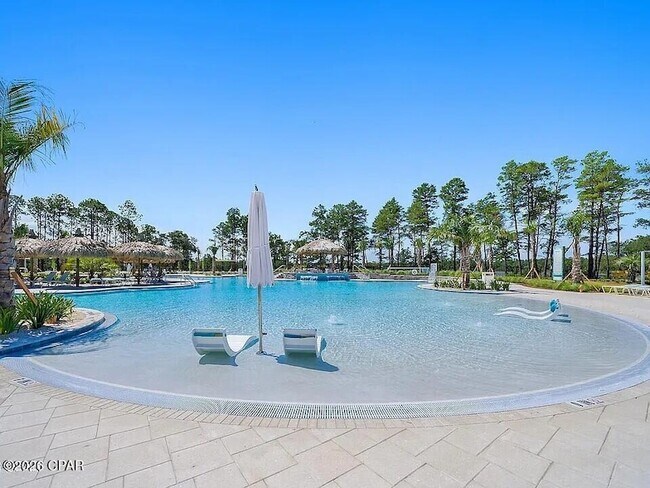 Building Photo - 9431 Paradise Dr