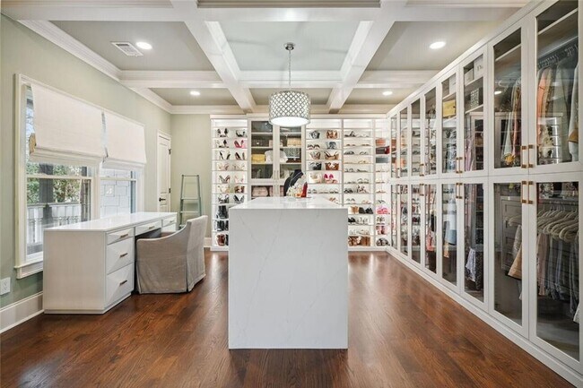 Building Photo - 1930 Northside Dr NW