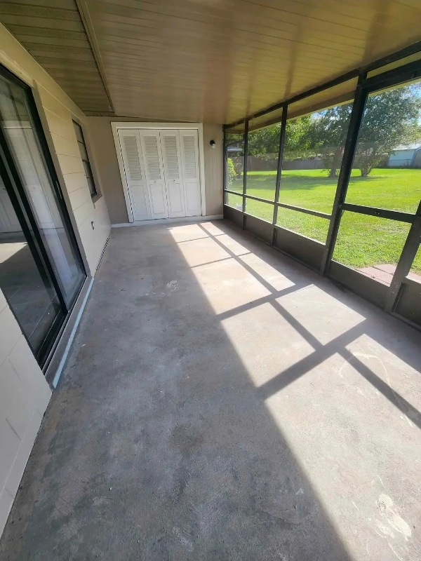 Building Photo - 5605 Struthers Ct