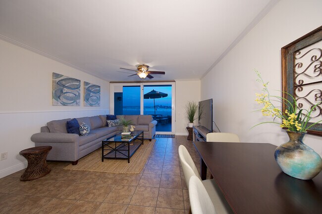 Building Photo - 2884 Bayside Walk