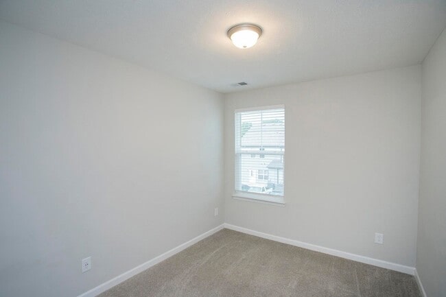 Building Photo - 429 Rick Mccormick Dr