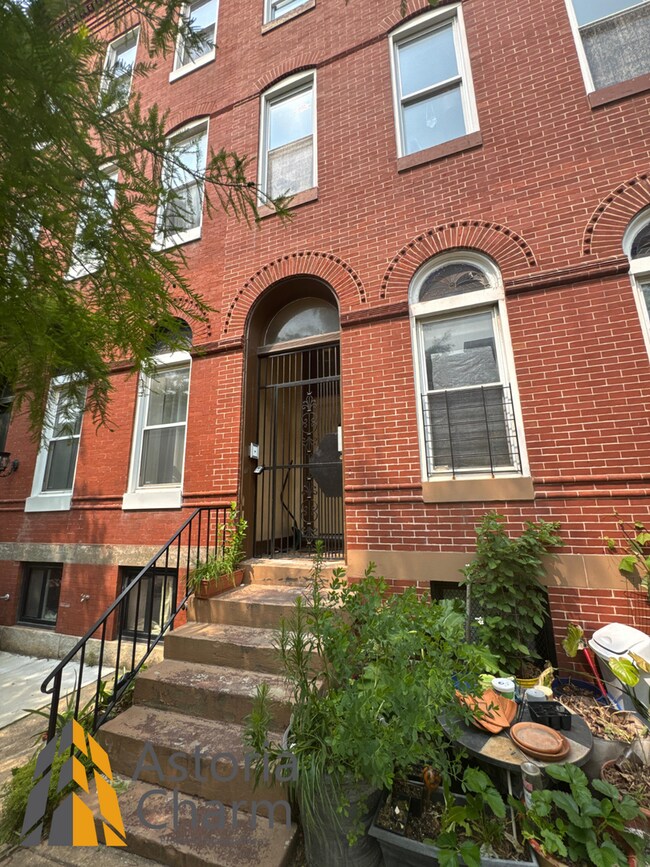 Primary Photo - 1632 N Calvert St