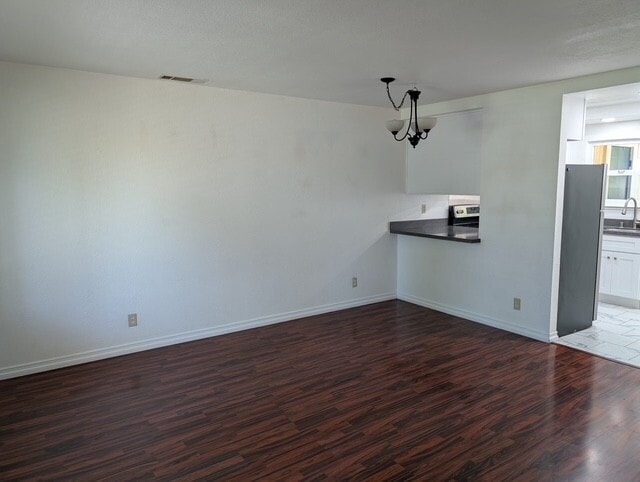 Building Photo - First-Level Townhome with Private Patio