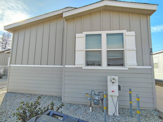 Building Photo - 6656 Pentz Rd