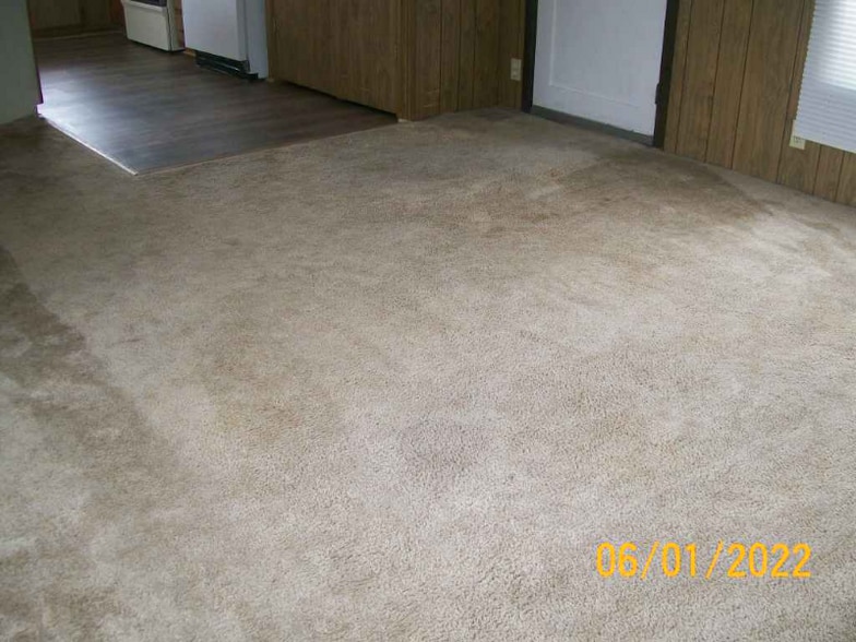 Building Photo - 13 Travertine Ln