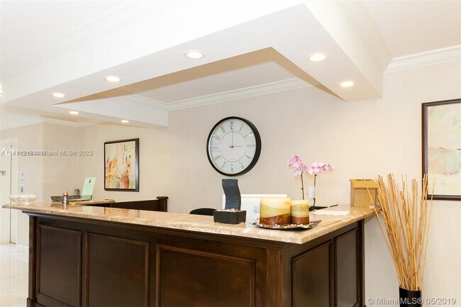Building Photo - 3530 Mystic Pointe Dr