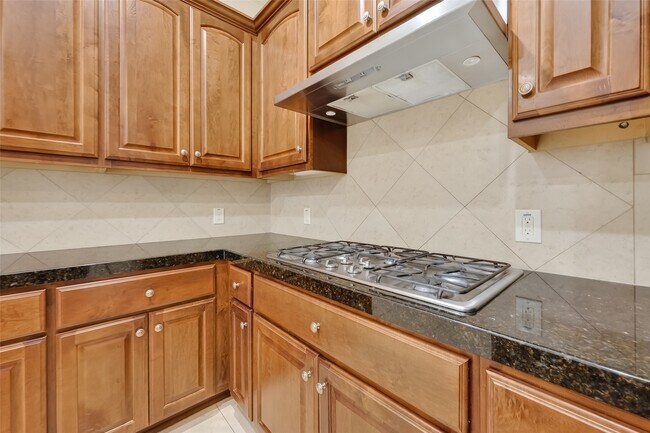 Building Photo - 14447 Kingston Cove Ln