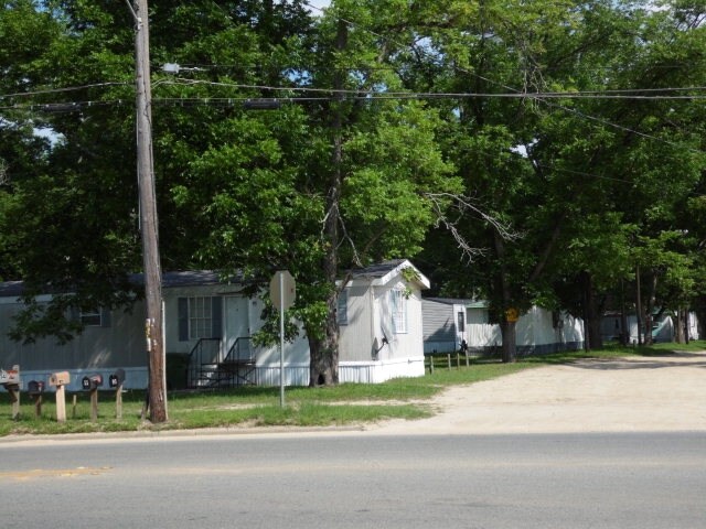 Primary Photo - Smith Mobile Home Park