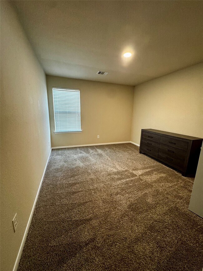 Building Photo - 2903 McDonough Way