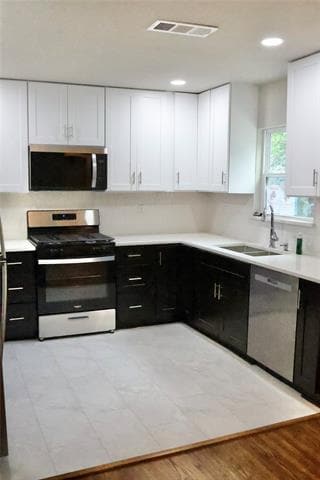 Building Photo - 5036 Gilbert Dr