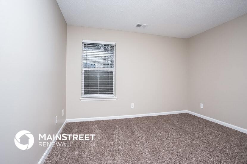 Building Photo - 410 Pinevale Ct