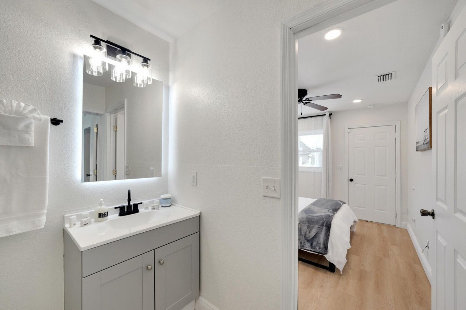 Building Photo - 2529 N Habana Pl