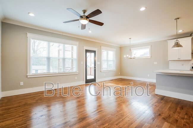 Building Photo - 1312 N Alston Ave