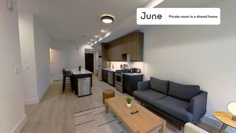 Building Photo - Room in Shared 4 bed/2 bath home